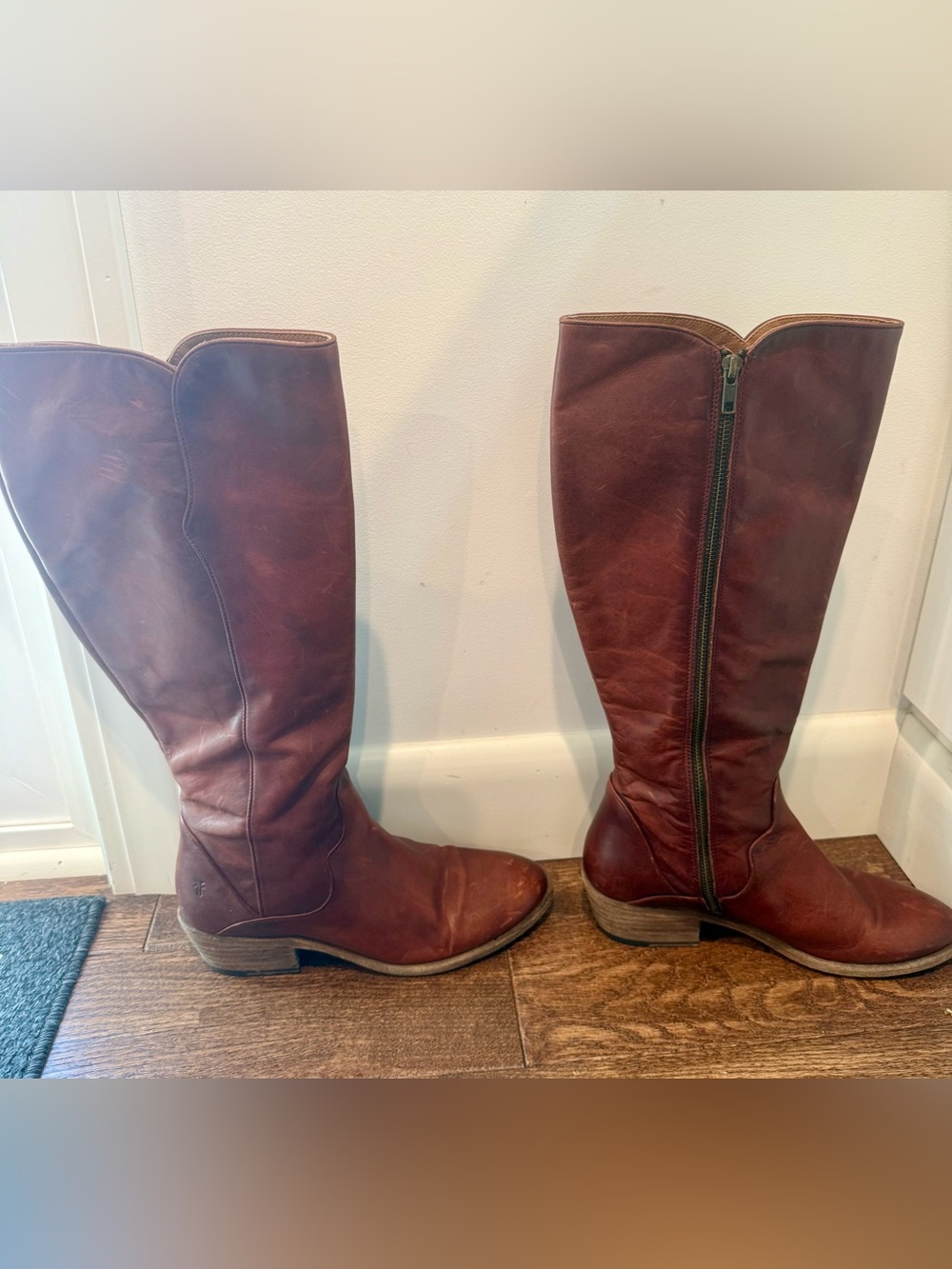 Frye Classic Tall Brown Leather boot